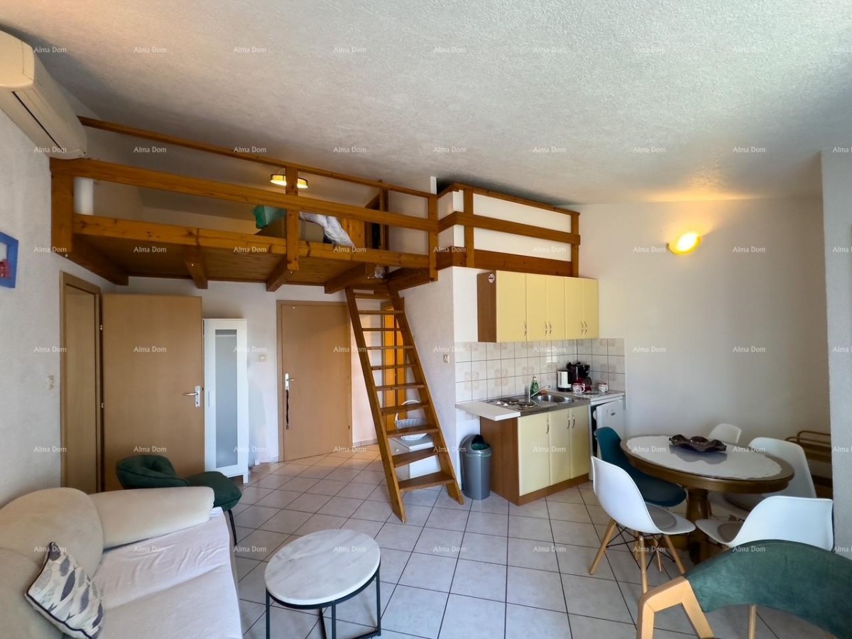 MEDULIN! APARTMENT ON THE SECOND FLOOR 10