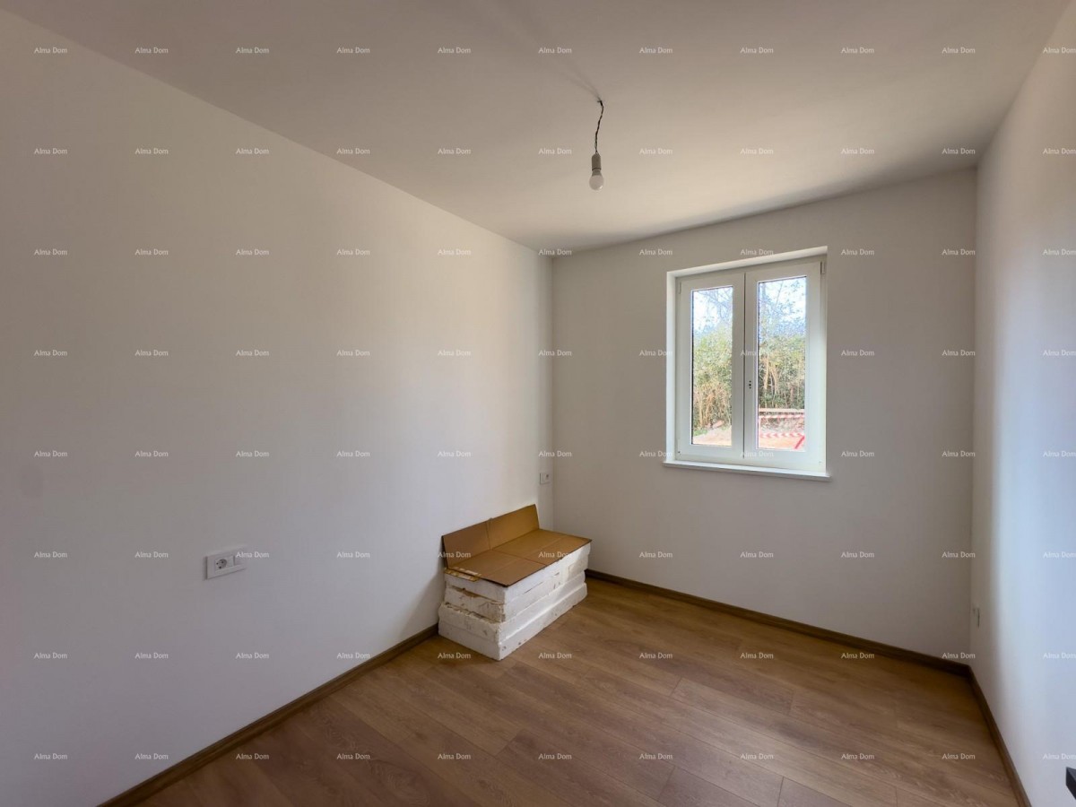 Prodajemo stan sa  vrtom u Barbanu. 10