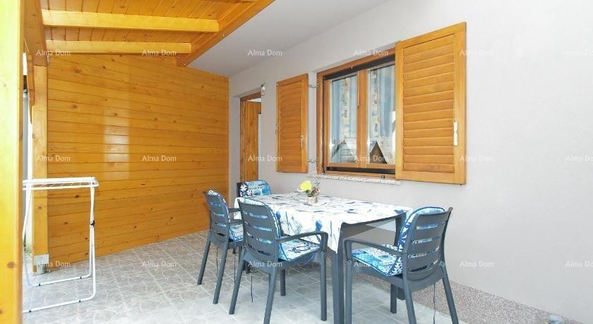 ДОМ С 3 АПАРТАМЕНТАМИ, МЕДУЛИН 5