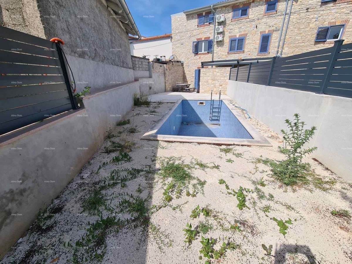 Ristrutturata casa in pietra con piscina – tranquillo villaggio vicino a Svetvinčenat 13