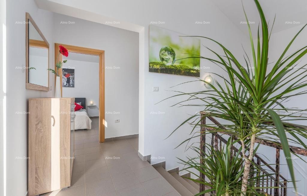 Дом отдыха с бассейном и большим садом 31