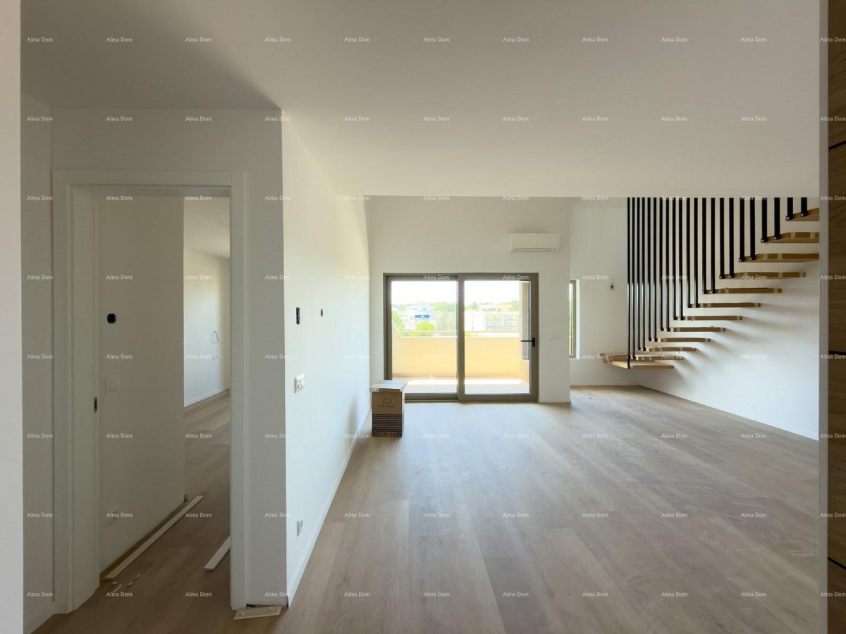 DVOETAŽNI APARTMA V CENTRU POREČA 1
