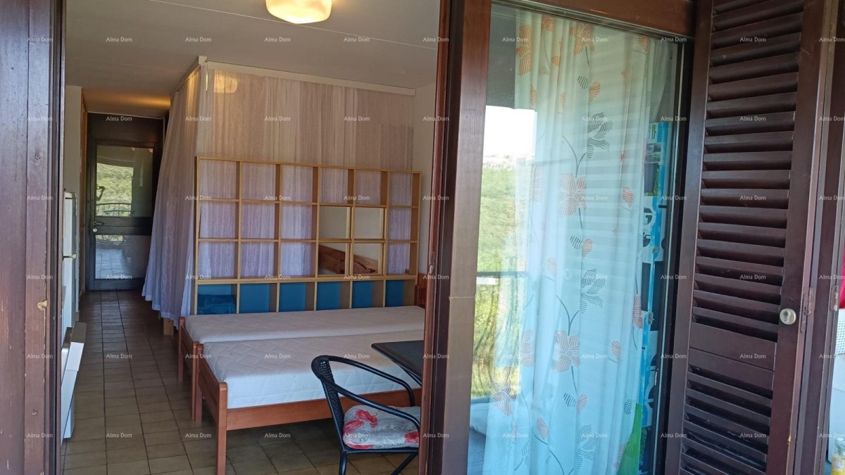 APPARTAMENTO ARREDATO CON BALCONE VICINO AL MARE – PAVIĆINI, DUGA UVALA 3