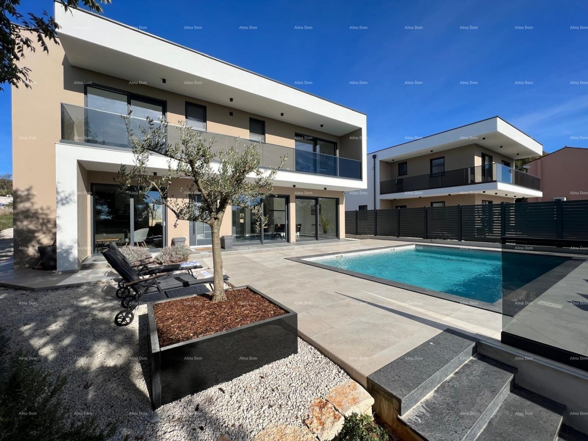 Vendita di una moderna villa con piscina, Svetvinčenat! 1