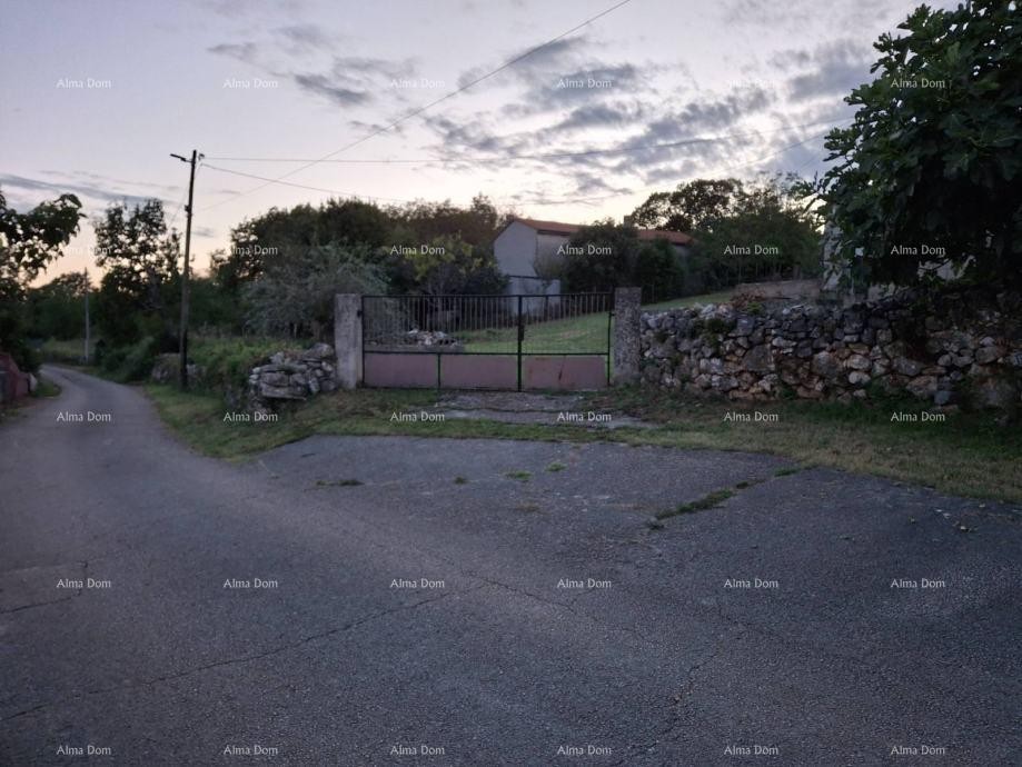 Building land with a sea view and existing structures  Barban 5