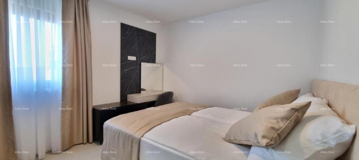 Predivan stan u Medulinu sa garažom. Blizina mora i plaže cca 500 metara. 10