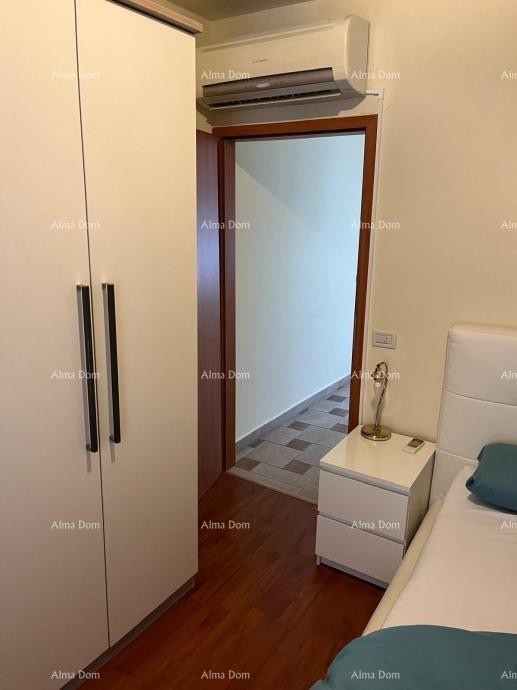 Poreč - Prostorno in popolnoma opremljeno stanovanje na odlični lokaciji! 5