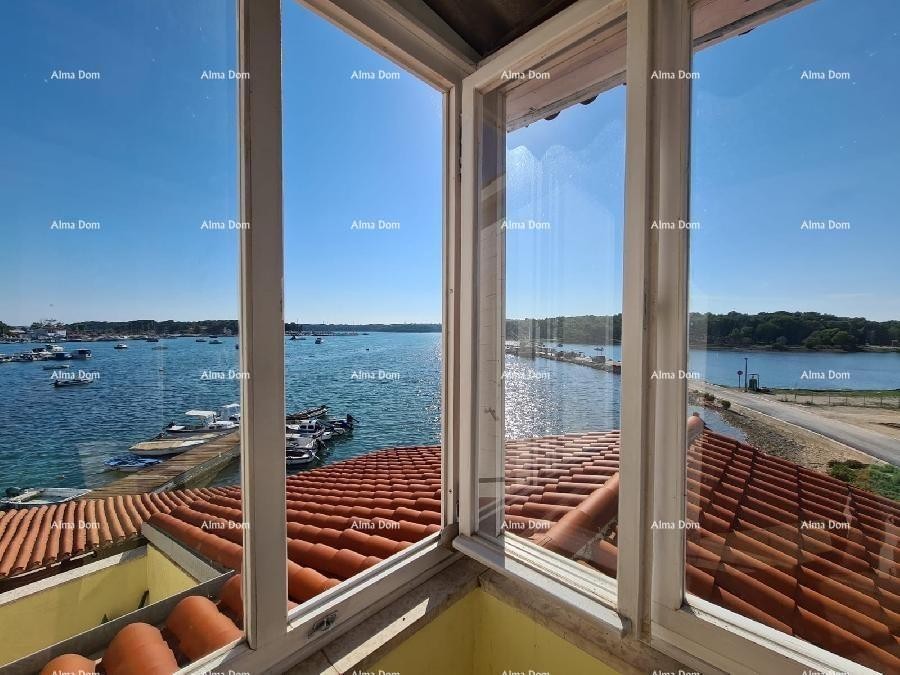 Бизнес-жилой дом у моря, Медулин! 8