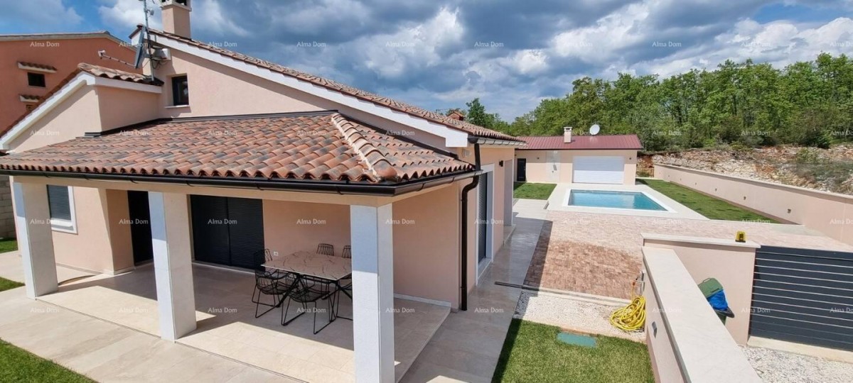 The Scar of the Town of Svetvinčenat. A Double House Surrounded by Greenery. 18