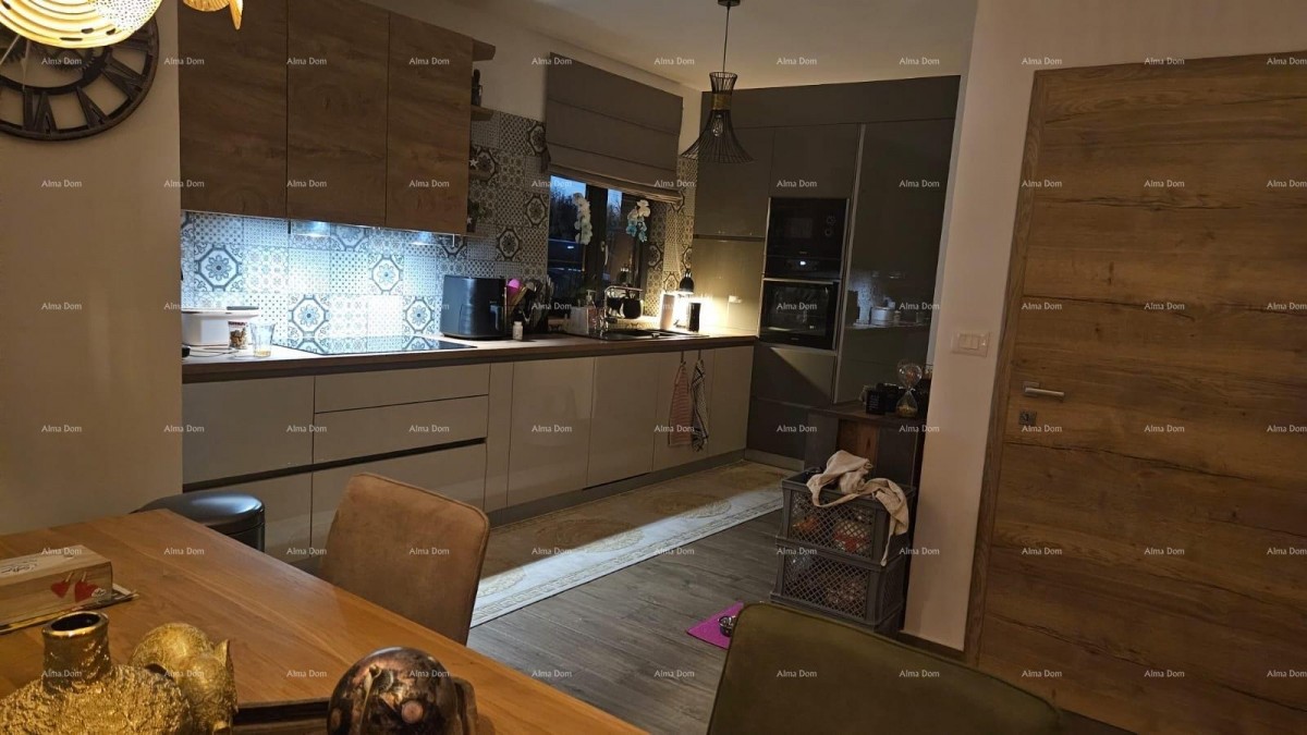 Prekrasna kuća s bazenom i vrtom blizu Labina 5