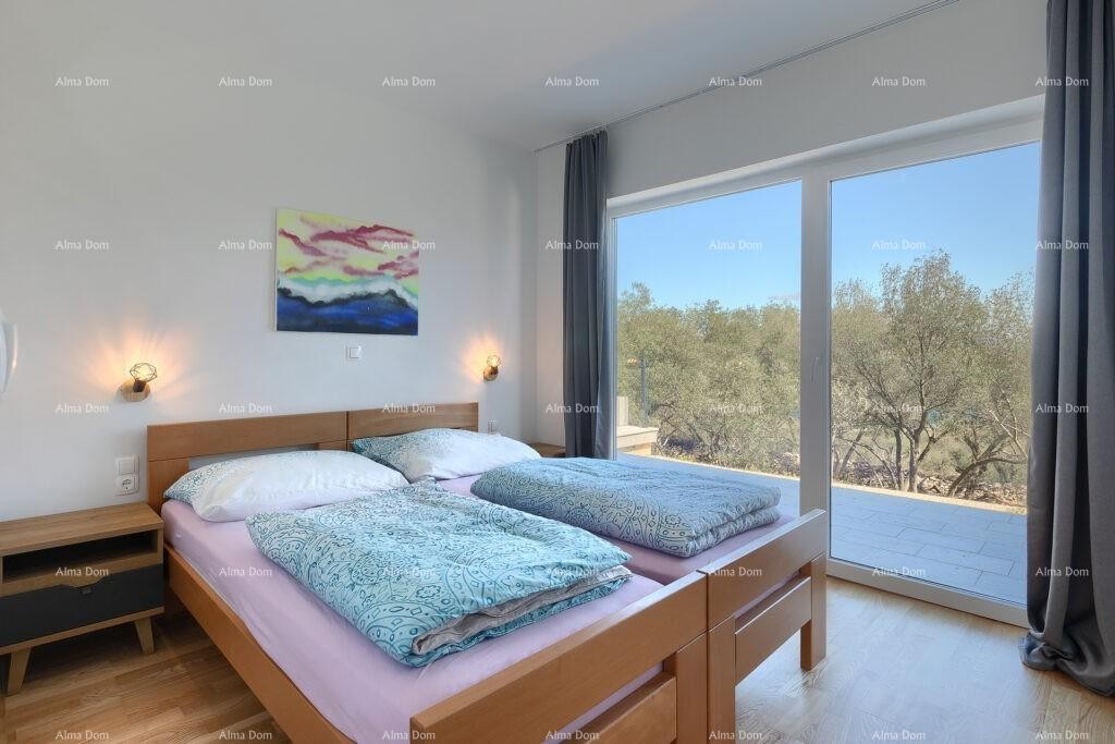 Moderna villa con piscina riscaldata e vista mare 5