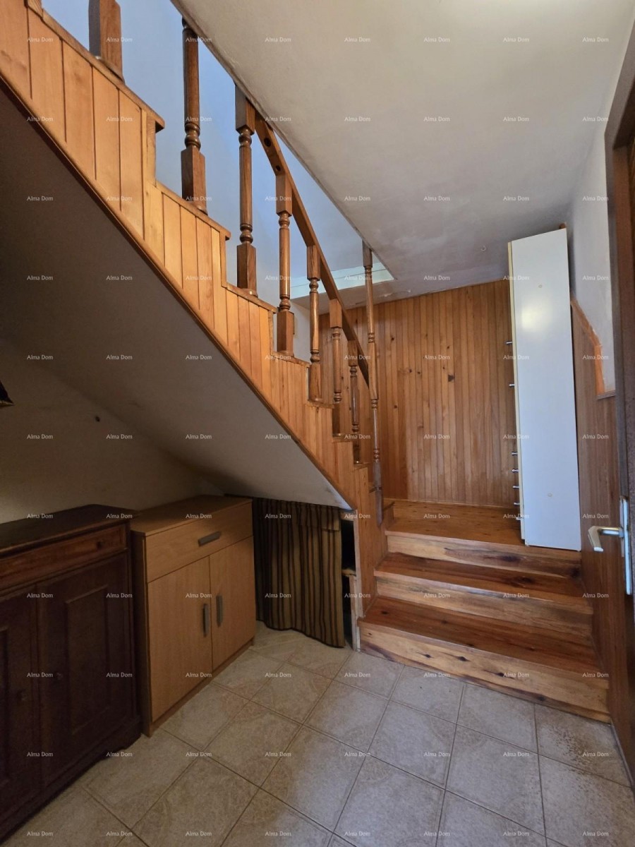 Аутентичное истарское имение недалеко от Жмина – дом с большим потенциалом! 30