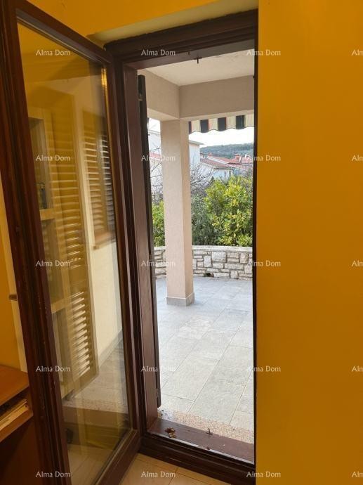 Продажа - квартира на первом этаже с видом на море, Рабац! 7