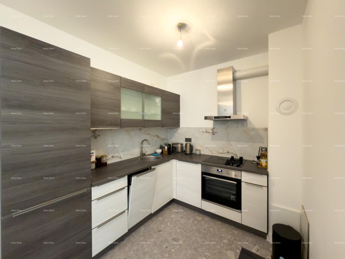 Продажа - роскошная квартира в непосредственной близости от центра - система 8