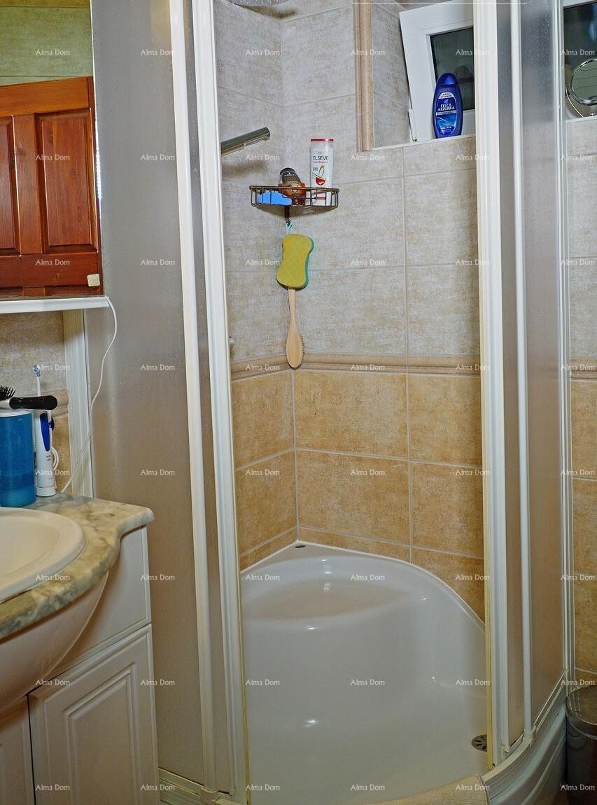 UMAGO, casa di 144 m² con ampio giardino e cucina estiva, completamente ristrutturata! 10