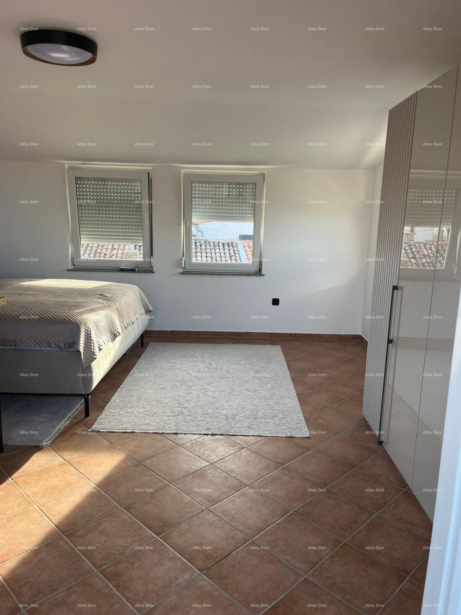 Prodaja - prenovljena hiša na odlični lokaciji z dvema apartmajema in čudovitim razgledom, Medulin! 5