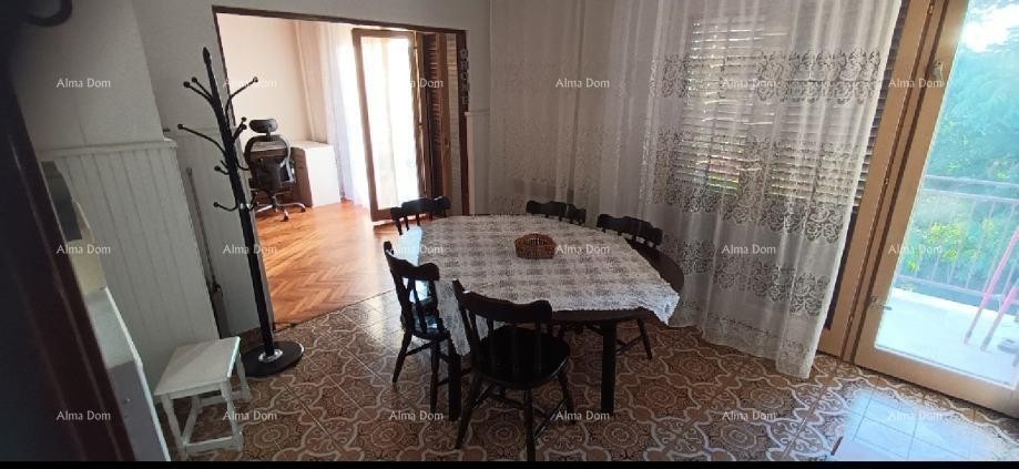 Пазин, семейное поместье с двумя жилыми единицами и большим двором 4