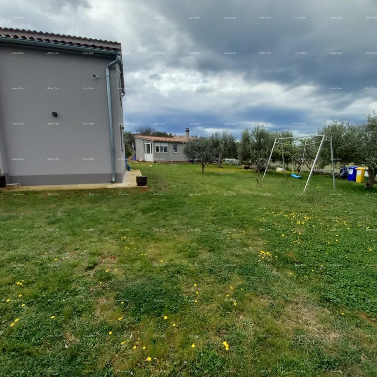 SAMOSTOJEĆA KUĆA S POMOĆNIM OBJEKTOM I PROSTRANOM OKUĆNICOM U ZAPADNOJ ISTRI 4