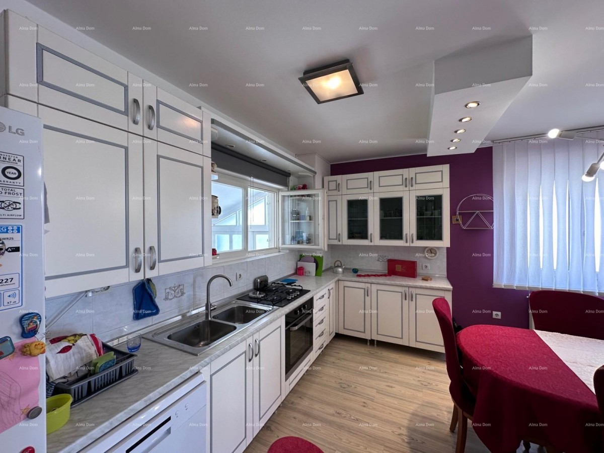 Продаем квартиру в тихом месте Бусолера. 8