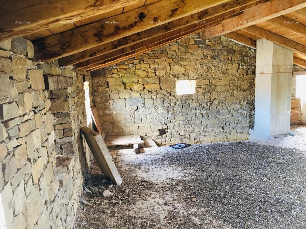 Kuća samostojeća stara za rekonstrukciju , blizina mjesta Motovuna. 4