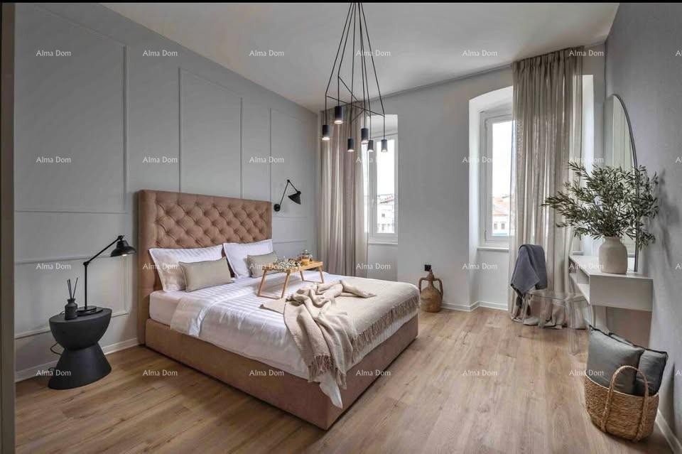 Prodaje se dizajnerski stan u centru grada! 7