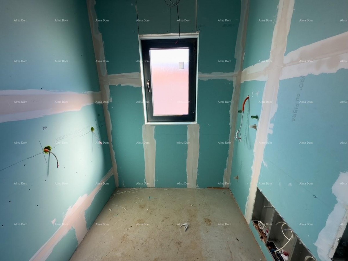 Prodajemo stan na drugom katu male zgrade!  Štinjan. 4