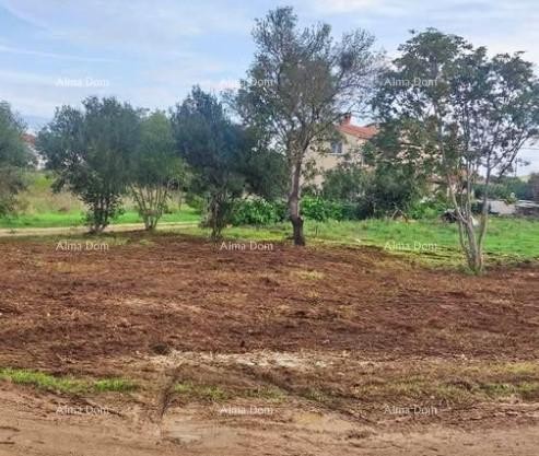 Građevinsko zemljište s projektom – Valbandon, 450 m² 2