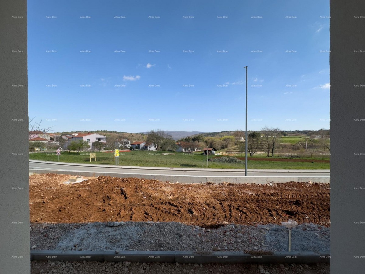 Prodajemo stan sa  vrtom u Barbanu. 14