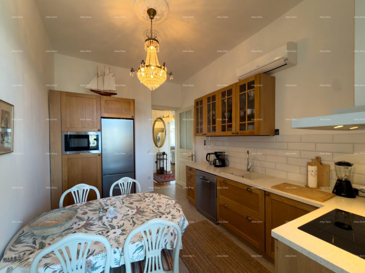 Ristrutturato appartamento nel centro di Pola! 27