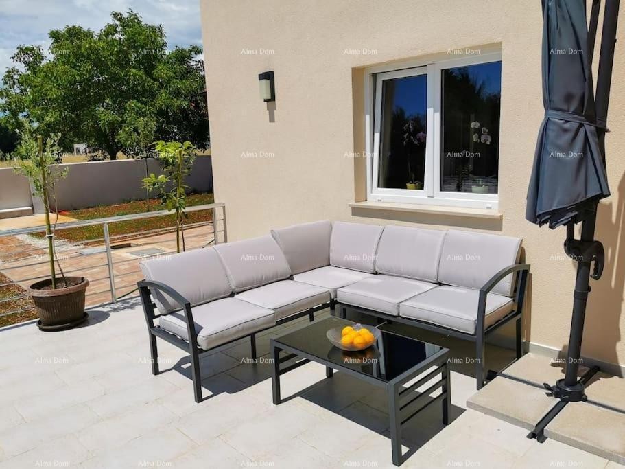 Роскошная вилла с бассейном на продажу – Истрия, окрестности Барбана 36