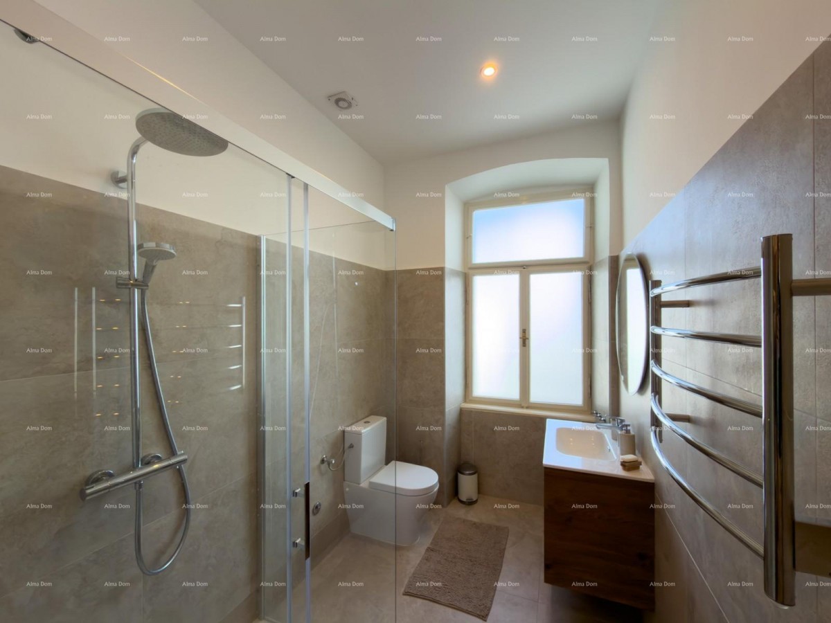 Ristrutturato appartamento nel centro di Pola! 14