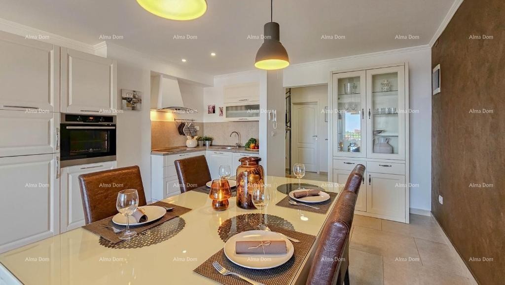 Novigrad – Appartamento su due piani di 84 m² con terrazza e parcheggio 9