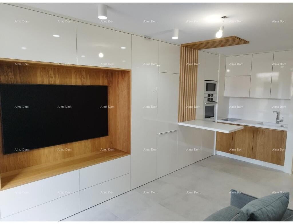 Недавно отремонтированная однокомнатная квартира, Новиград, 350 м от моря 5