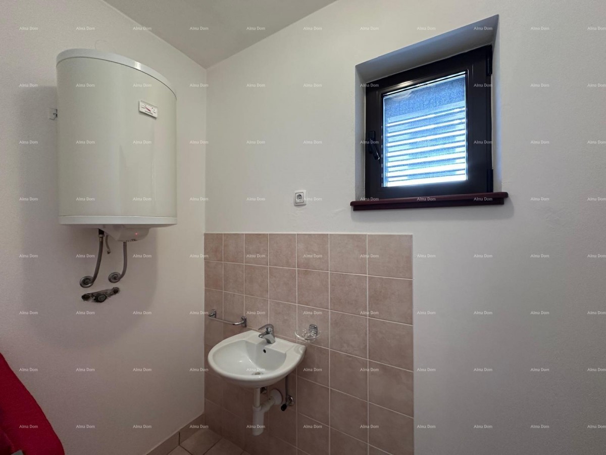 Prodajemo hišo s pet apartmajev na odlični lokaciji! 22