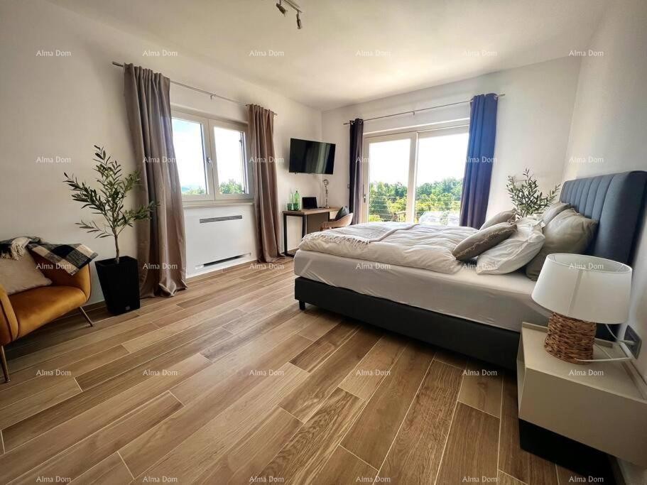 Prodaje se  lijepa i moderna kuća, Poreč 12