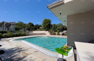 Продаем квартиру с прекрасным видом на море! Премантура!