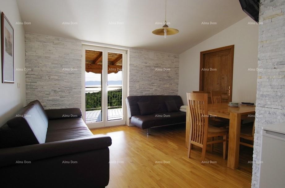 Labin, Casa con appartamenti, piscina e vista mare 14