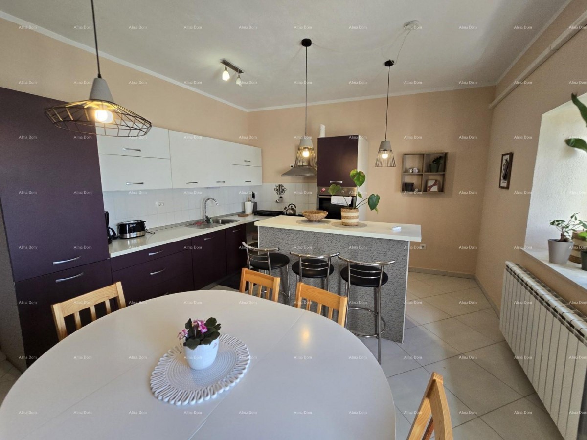 Zadnja hiša v vrsti, s jacuzzijem! Marčana. 19