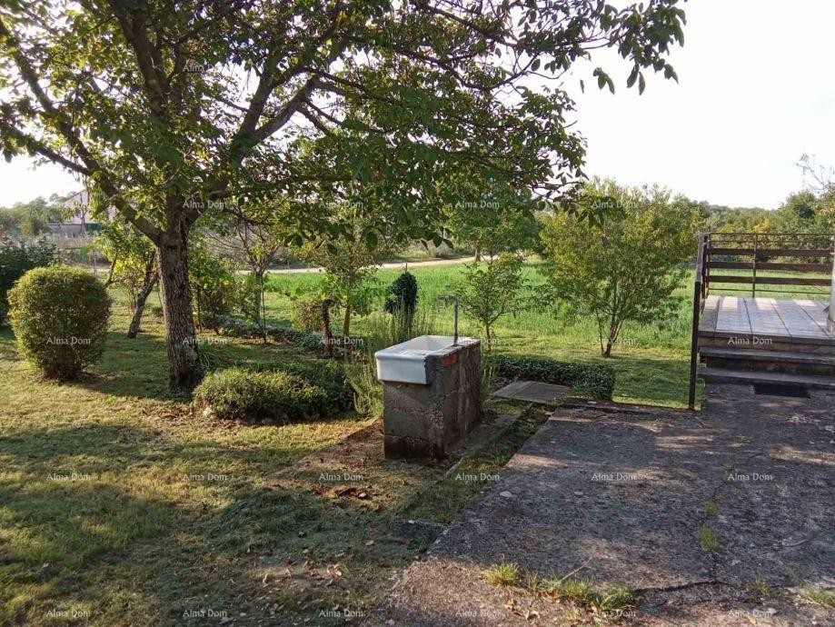 PAZIN - Prodaje se građevinsko zemljište od 2493 m² 7