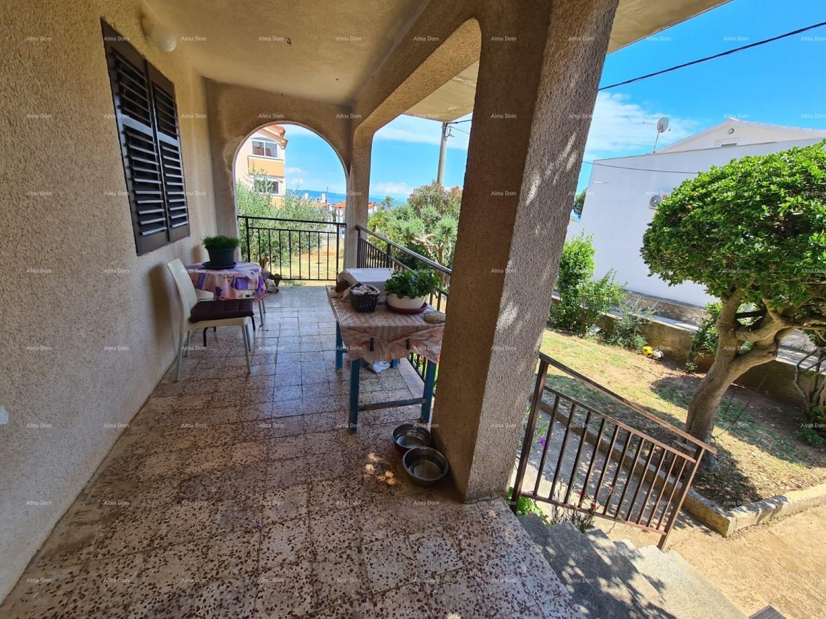 Продажа дома с двумя жилыми единицами, хозяйственным зданием и гаражом, Лижнян! 14