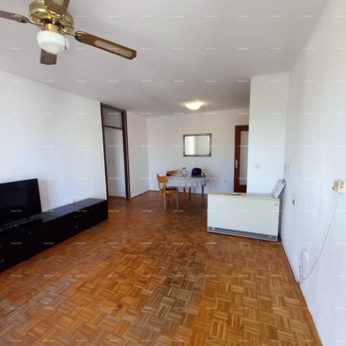 In vendita appartamento a Pola – 68 m² 1