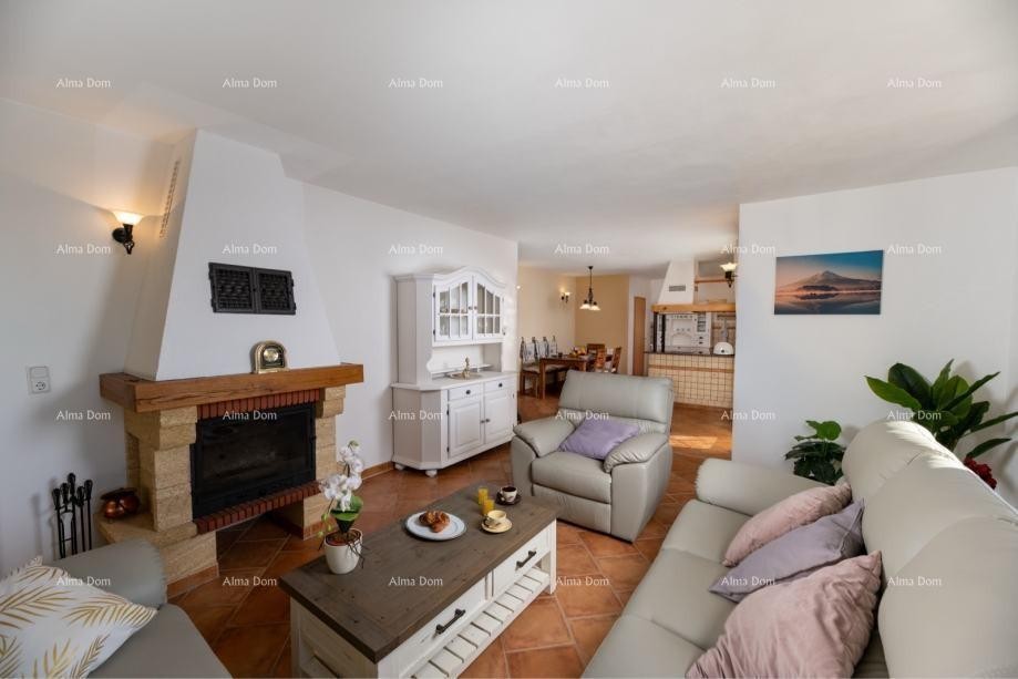 Rasa, House with a Pool and Sea View 3