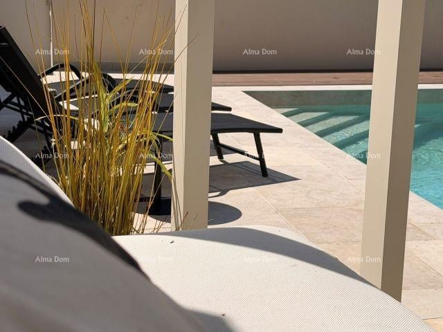 MODERN VILLA WITH POOL – 5 KM FROM THE SEA, TAR 3