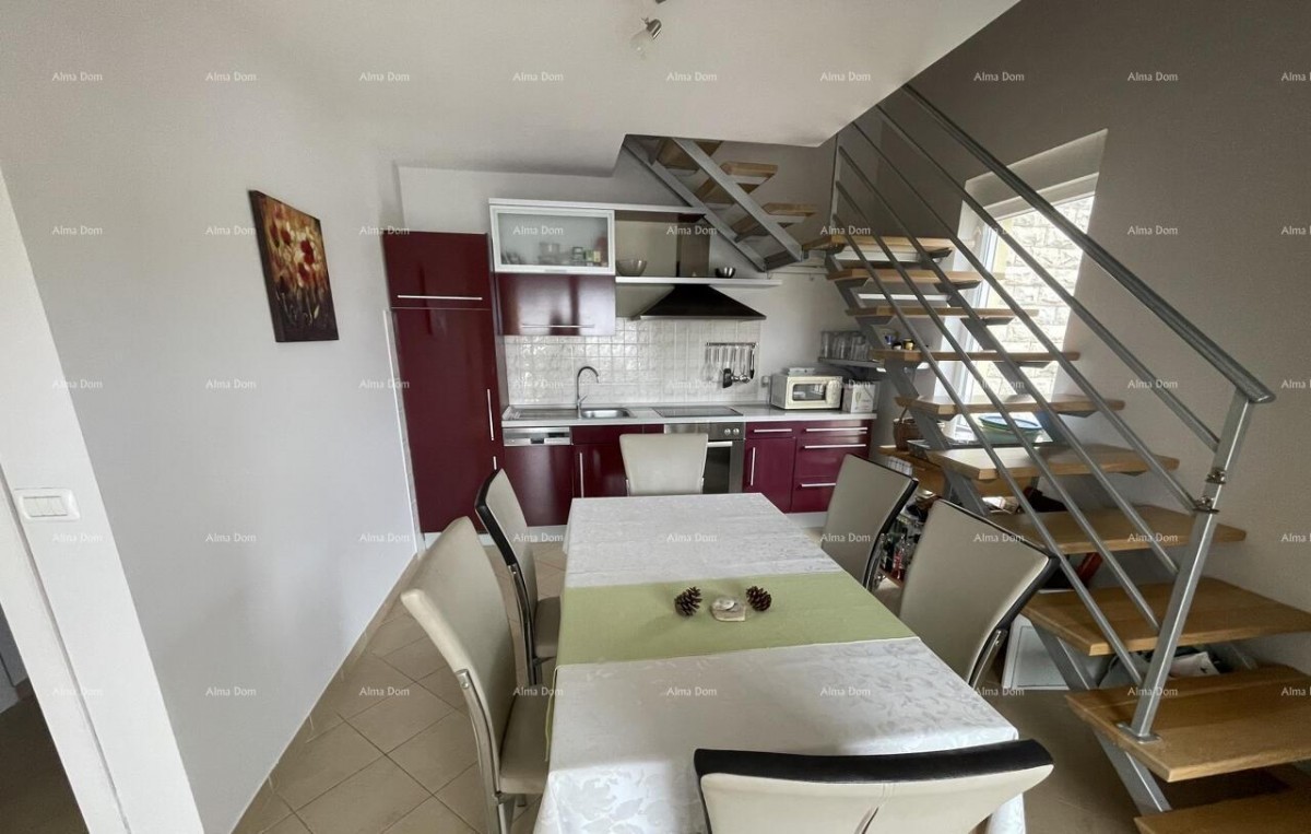 Novigrad – Spacious Two-Story Apartment with Covered Parking Space 3