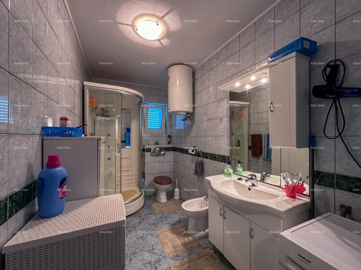 Продаем дом с двумя квартирами в Валбандоне. 23