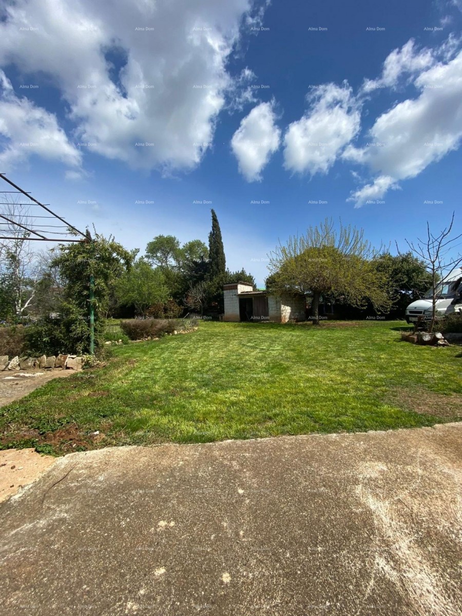 Vendita di una casa bifamiliare con annesso (casa più piccola) e terreno, Pola! 15