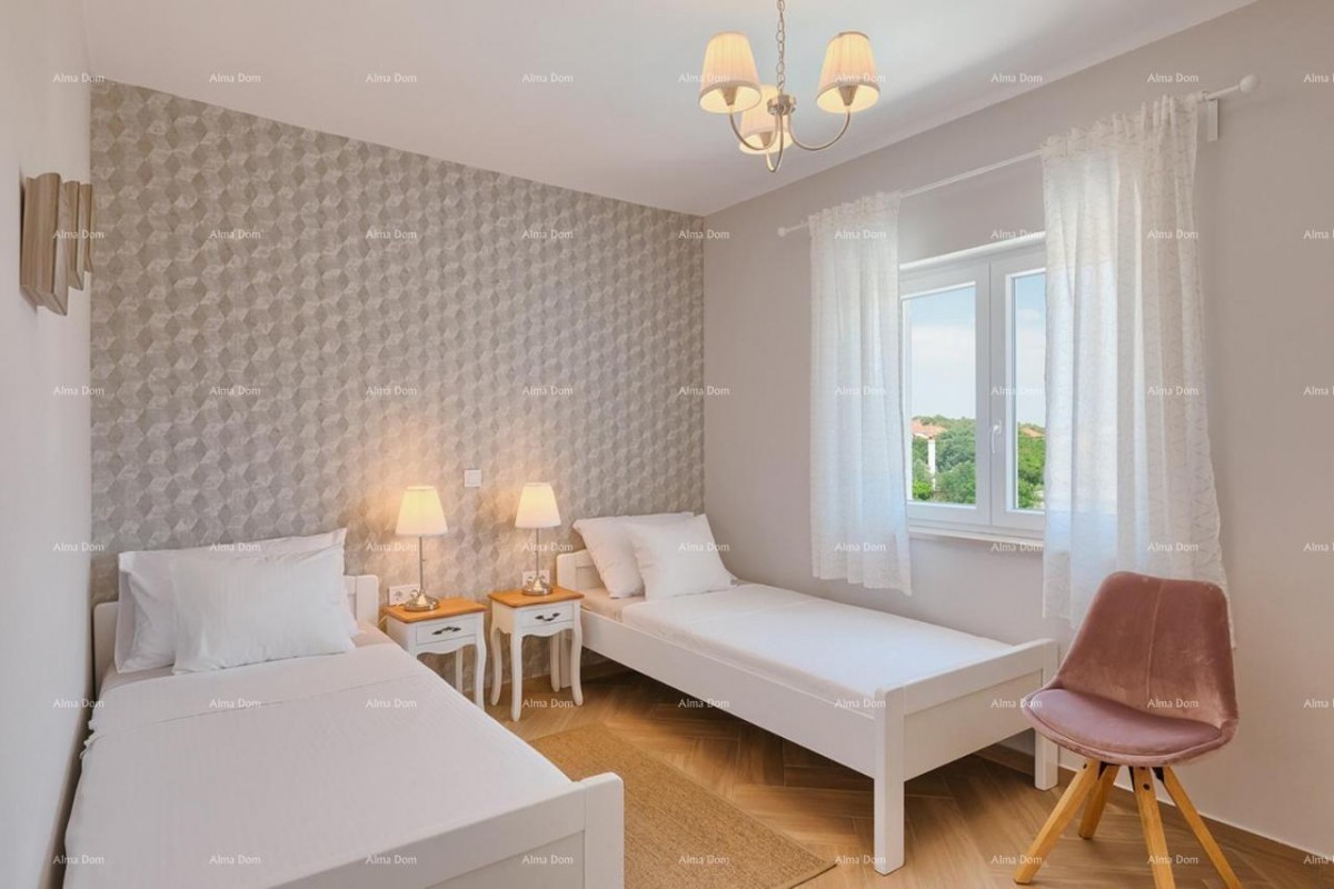 Nuovo! Una bellissima villa vicino a Pola. Štinjan. 5