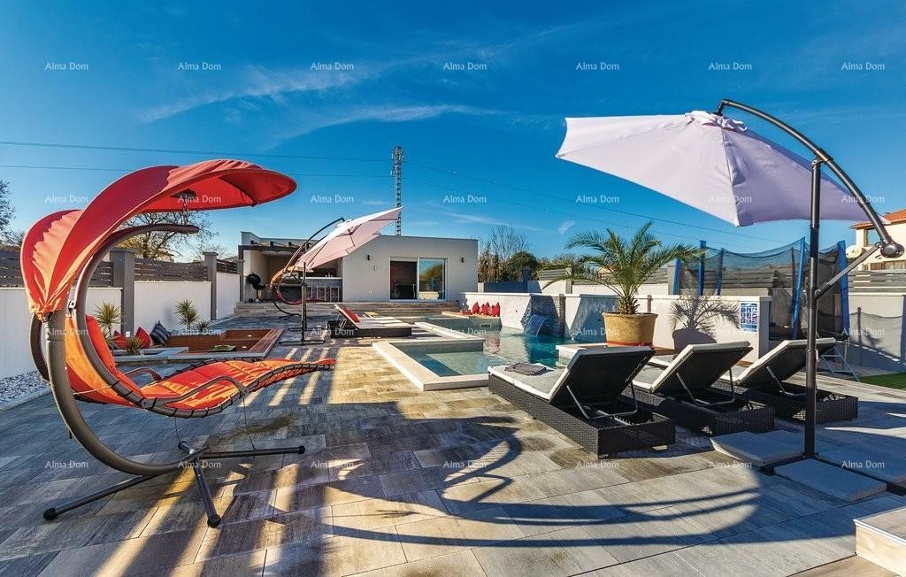 Beautiful villa for sale, Šišan! 29