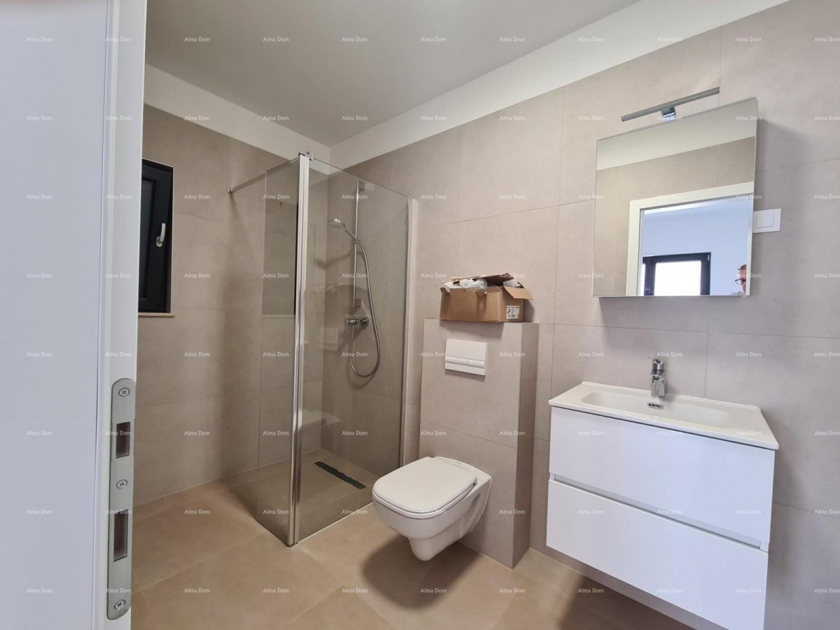 Casa con piscina in vendita -Svetvinčenat 12