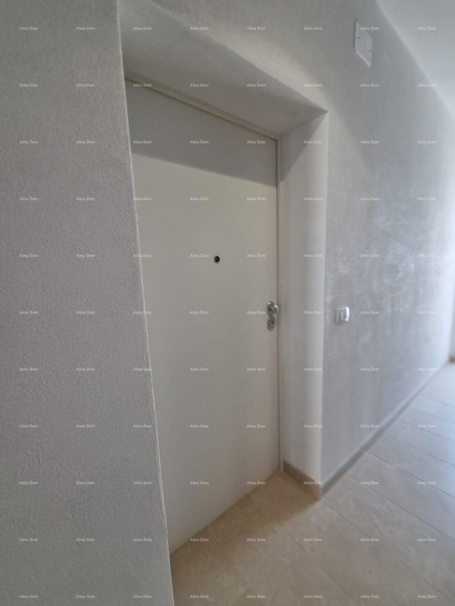 Sale of a luxurious duplex apartment with a pool, Tar! S2 7